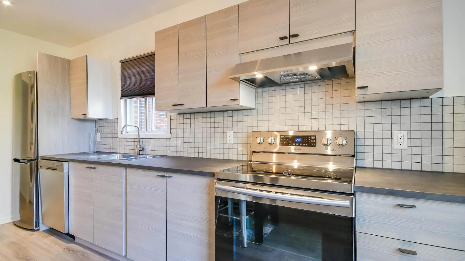 Apartman Le Classique De St Denis -Pres Du Metro Mont Royal